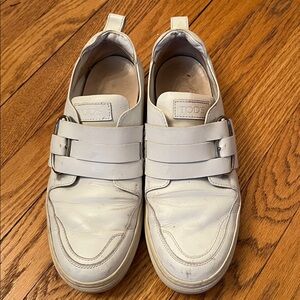 TOD’S LUXURY ITALIAN VINTAGE WHITE LEATHER LOWTOP SNEAKER BUCKLE SIZE 37.5 WOMEN